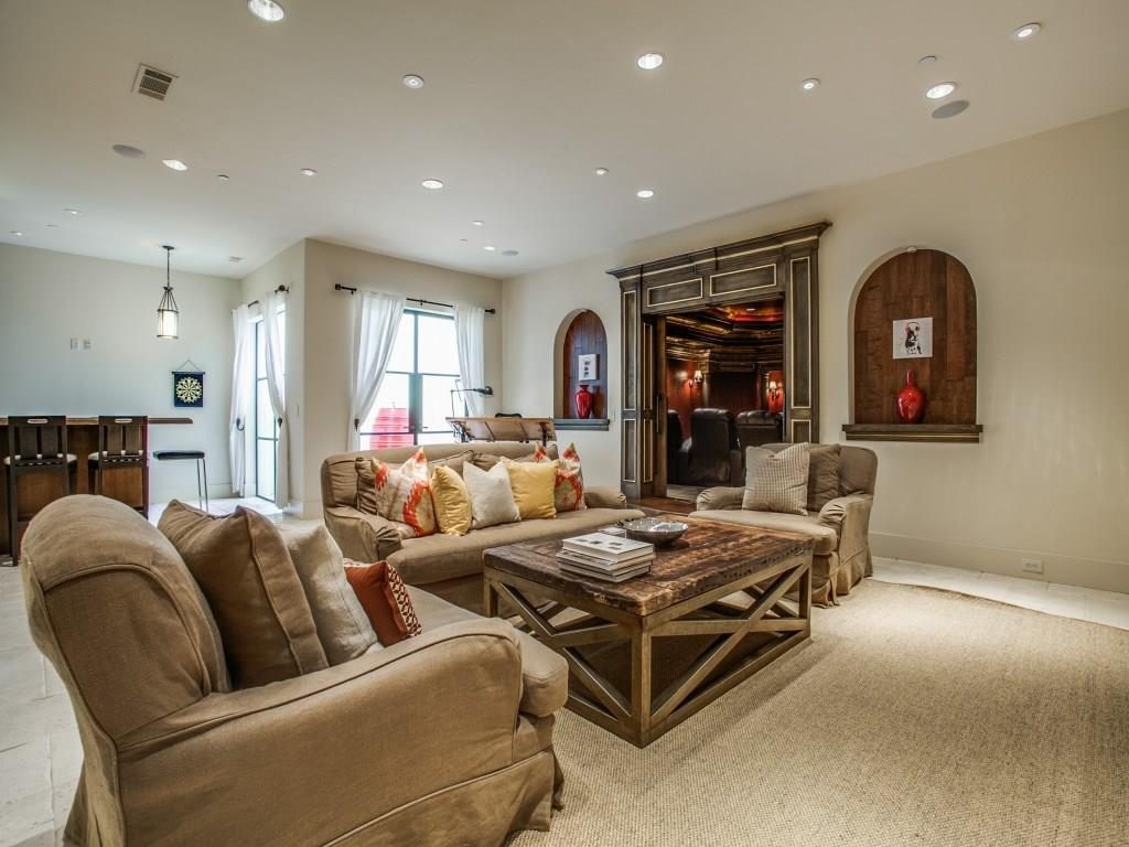 10731-Bridge-Hollow-Court-theater-living-area-1024x768