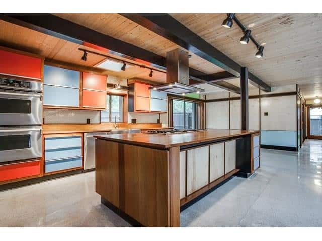 10741-Eden-Roc-Kitchen-3