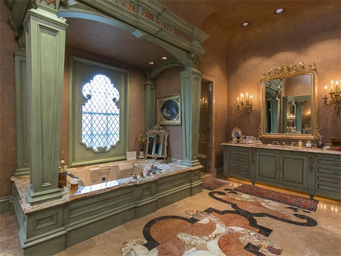 10777-Strait-Loane-master-bath-hers