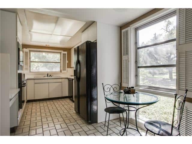 10845-Eden-Roc-Kitchen