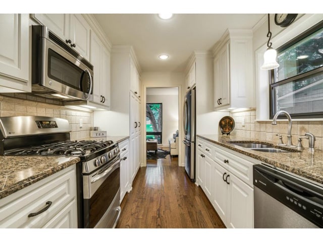 10882-Caprock-Kitchen