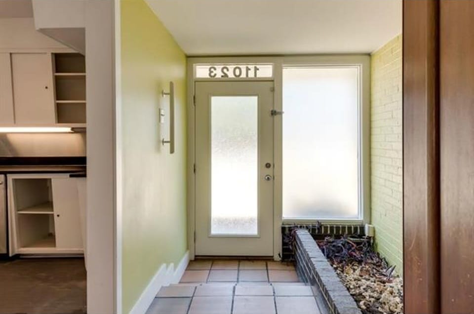 11023-Pinocchio-Entry