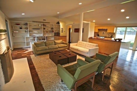 11038-Snow-White-LR-575x383