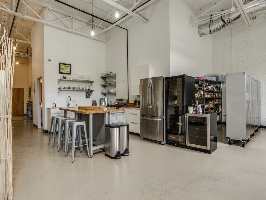 1105-e-levee-st-dallas-tx-MLS-28-1024x768