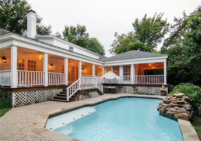 3805-Country-Club-e1