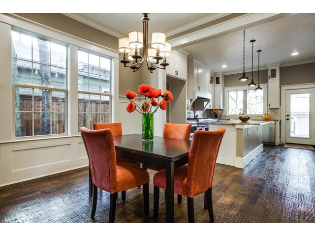 1117-Kings-Hwy-Dining