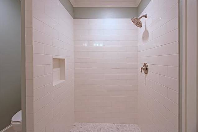 1122-Brunner-Master-Bath-3