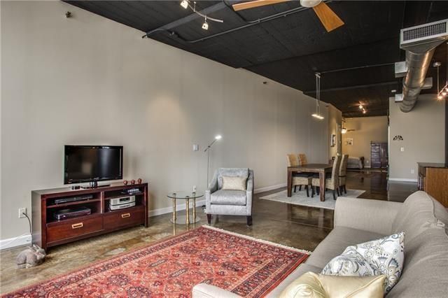 1122-Jackson-St-Apt-704-j