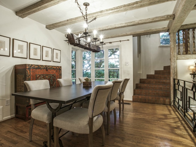 1125-Canterbury-Dining-2