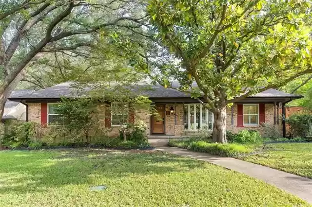 1125-Greenway-Drive-Front