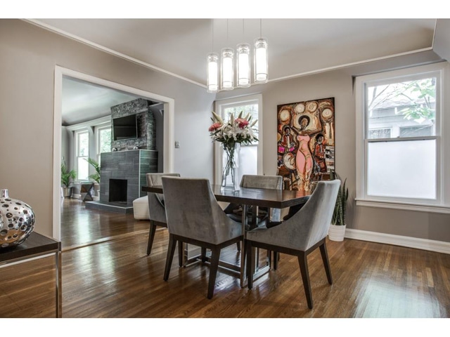 114-N.-Edgefield-Dining