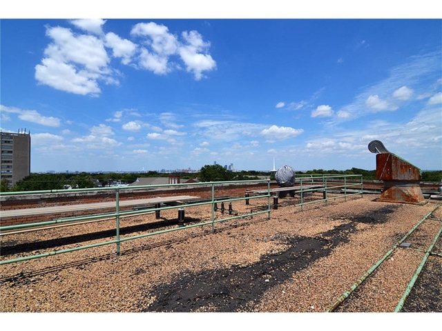 115-S.-Tyler-Rooftop