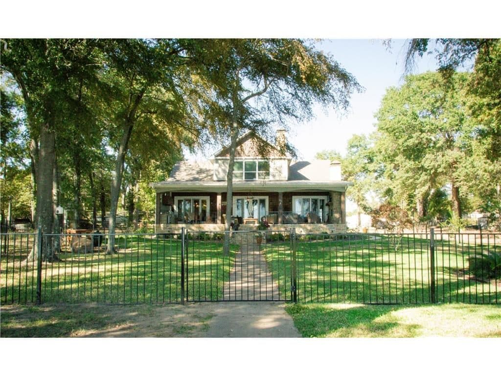 115-Waterfront-Curb-1024x768