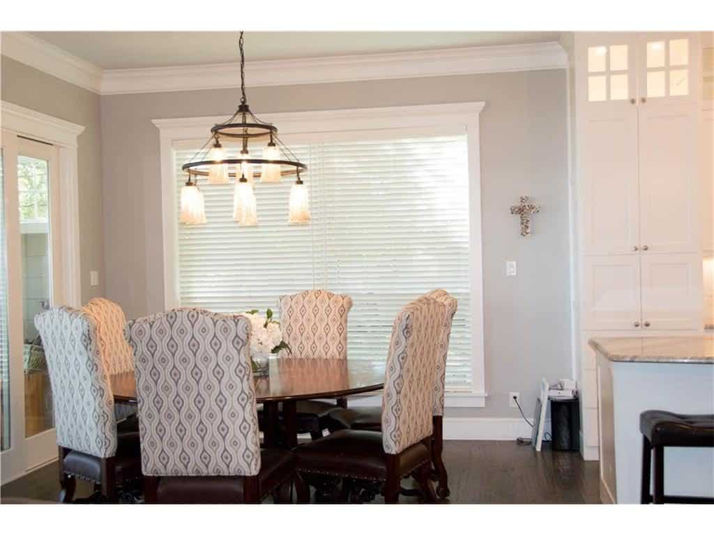 115-Waterfront-Dining-1024x768