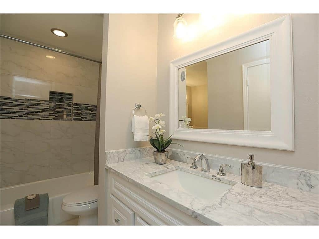 11515-Lochwood-Master-Bath-1024x768