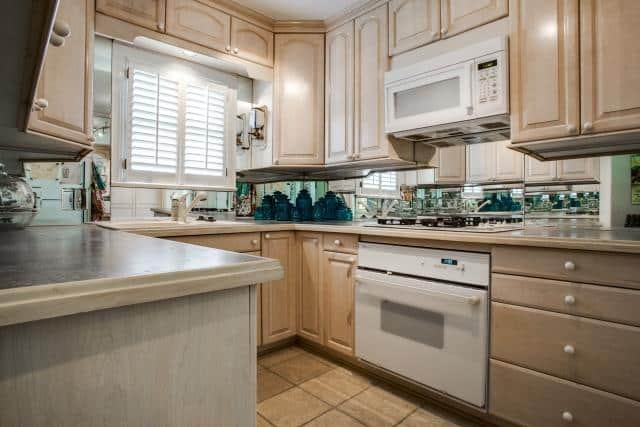 1154-N-Edgefield-Kitchen