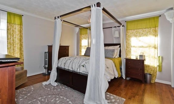 11710-Farrar-Master-575x344