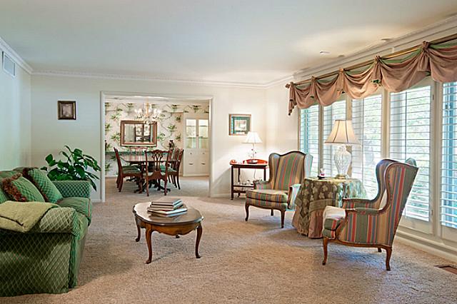 11757-Hill-Haven-living