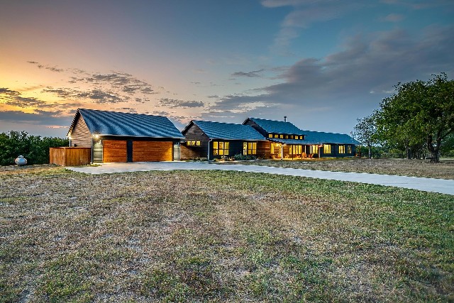 1180-Strader-1-of-162