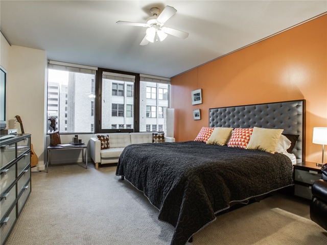 1200-Main-409-Master-Bed