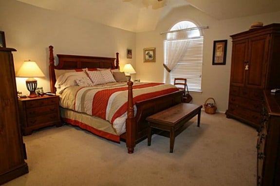 1202-Heather-brook-Master-575x382