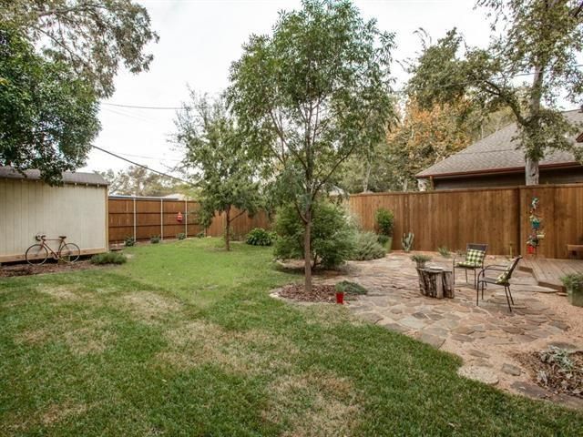 121-S.-Clinton-Backyard-2