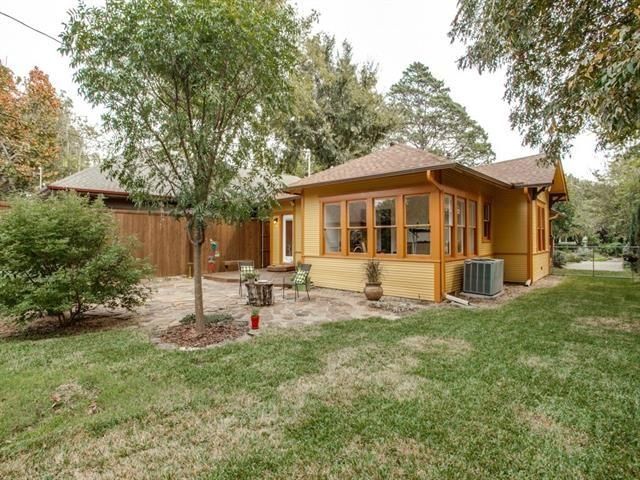 121-S.-Clinton-Backyard-3