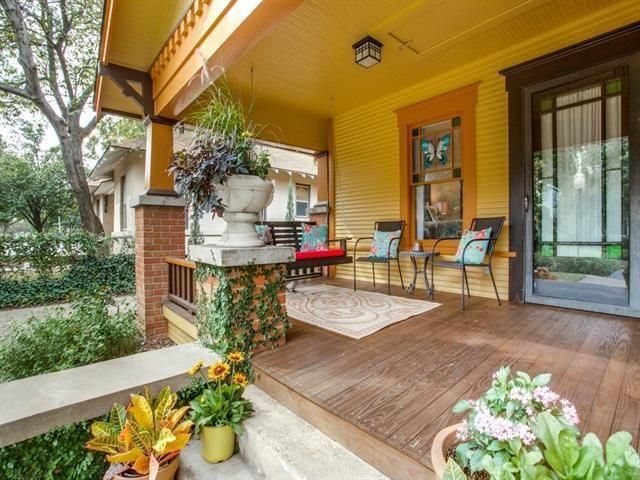 121-S.-Clinton-Porch