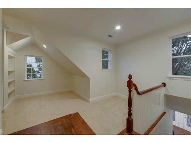 1210-N.-Winnetka-Second-Floor-Lounge