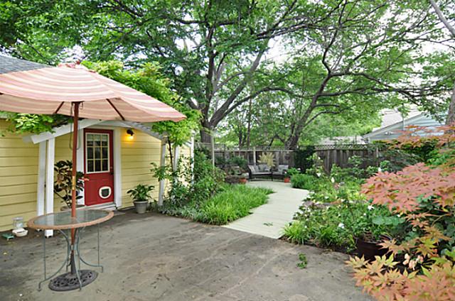 1214-Tucker-Guest-House