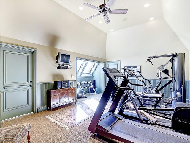 1220-Wyndham-Hill-exercise