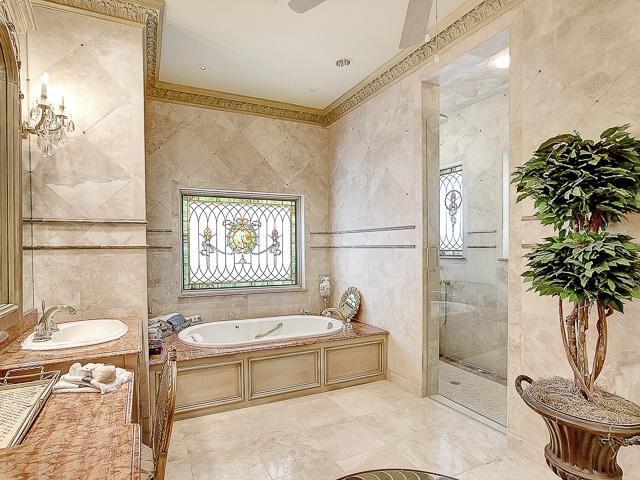 1220-Wyndham-Hill-master-bath