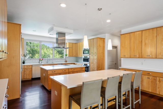 1221-Wyndham-Hill-Ln-74.jpg-FULL