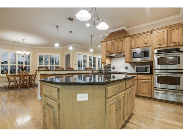 1222-Appaloosa-Ct-Kitchen-2