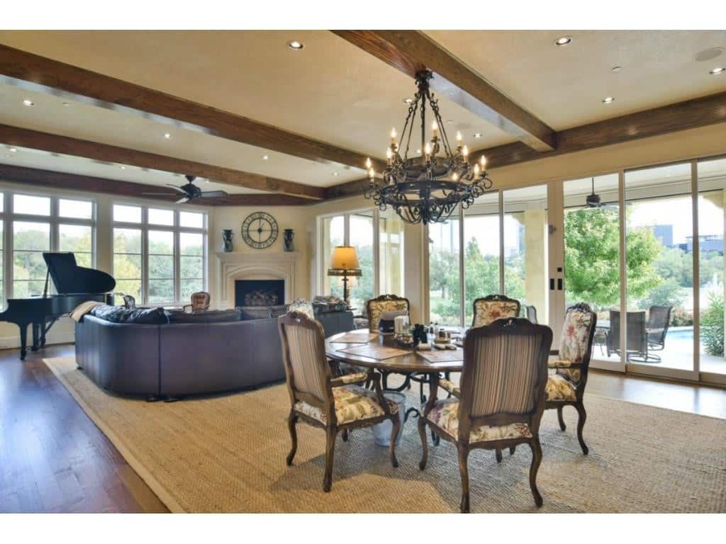 12258-Creek-Forest-dining-1024x768