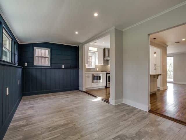 1230-Elmwood-j