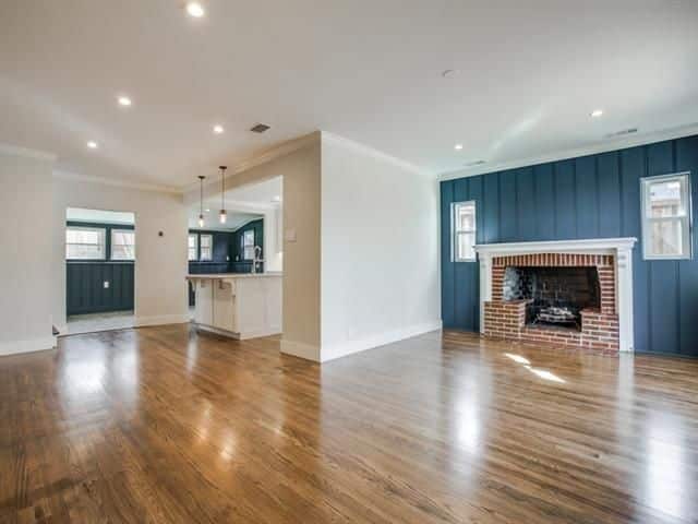 1230-Elmwood-l