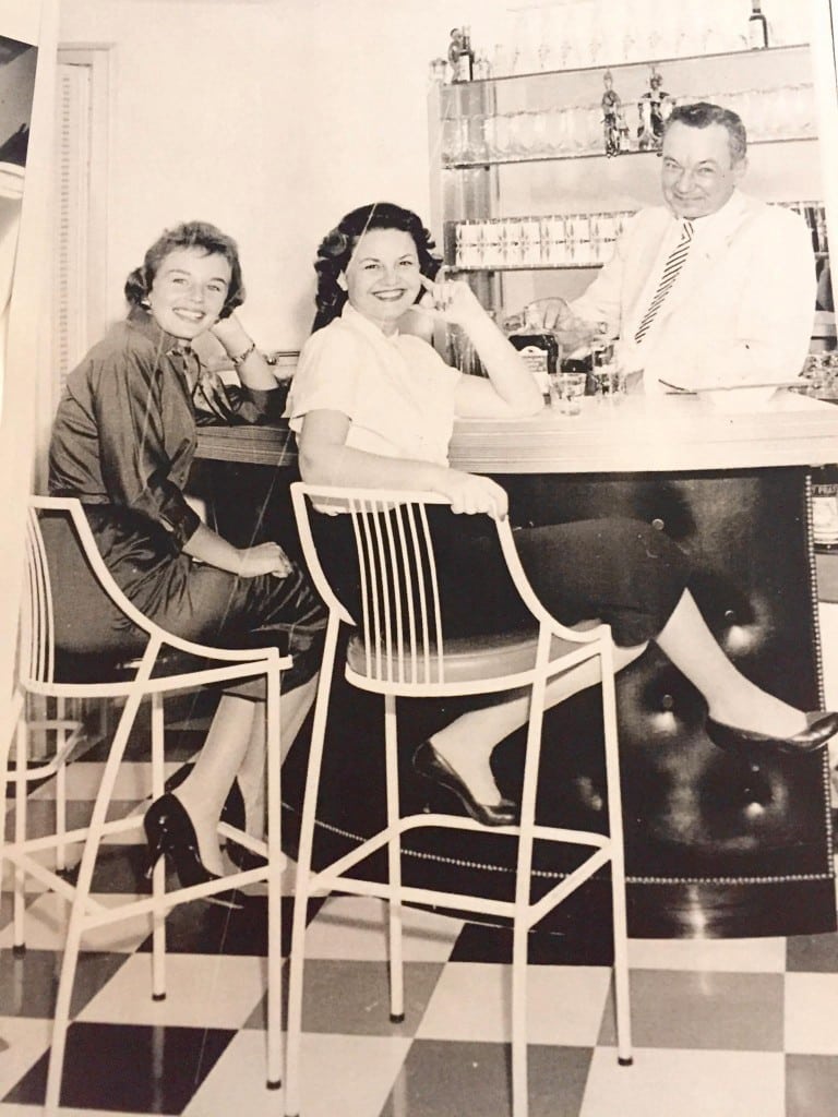 12370755_10205632111628311_2683980565597765547_o-768x1024