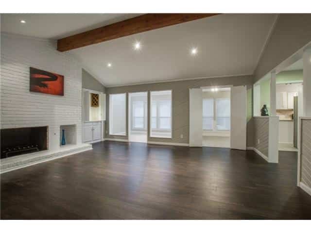 13016-Fall-Manor-Living-2