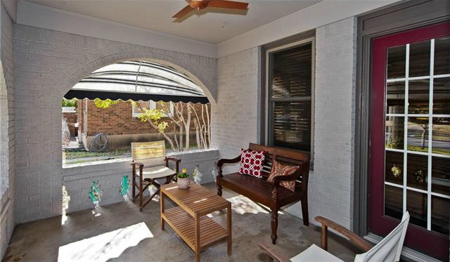 1325-Hollywood-Ave-C