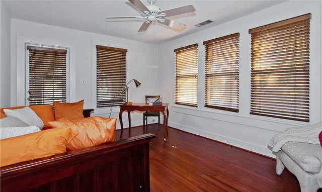 1325-Hollywood-Ave-O