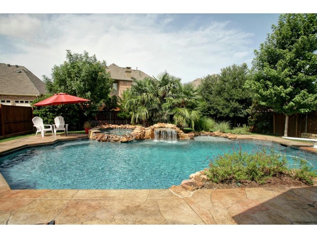 1327-Rio-Grande-Backyard