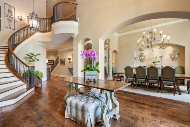 6901-Sanctuary-Lane-ext-1024x683