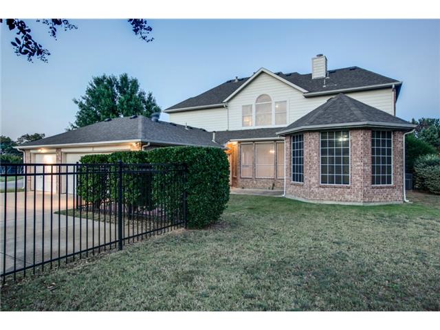 1400-Hampton-Backyard