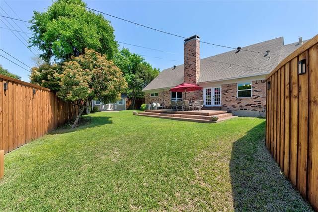 1411-Foxgrove-1