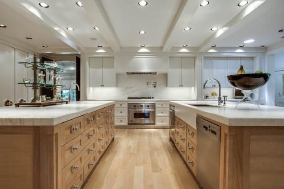 14225-Hughes-kitchen-2-575x383