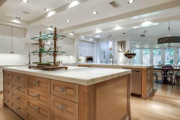14225-Hughes-kitchen-3-575x383