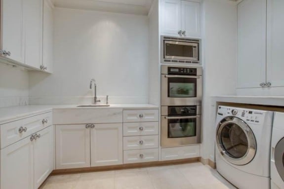 14225-Hughes-laundry-caterer-575x383