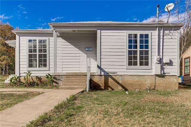 1435-Renner-Dr.-Front