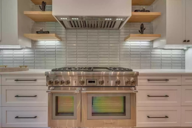 Splendid-Spaces-REMAX-1509-El-Campo-1